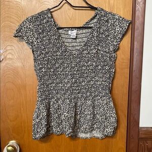 Japna Black and White Patterned Blouse